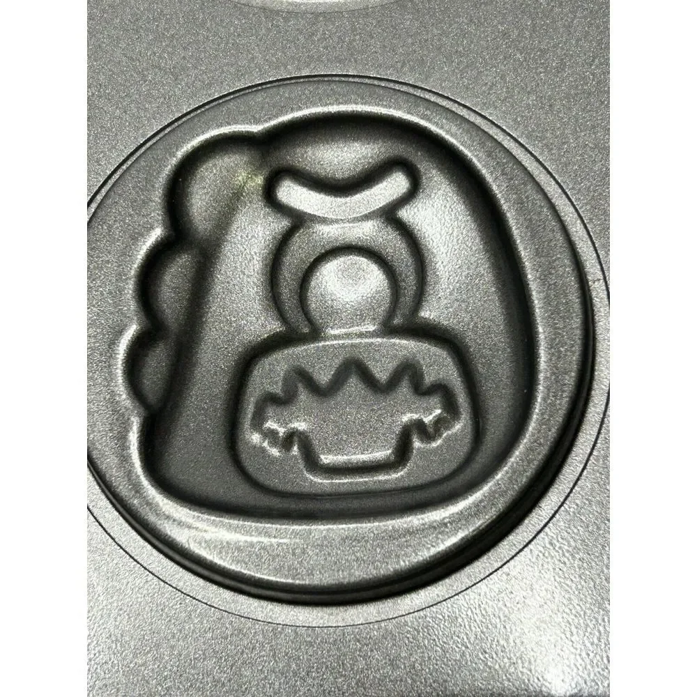 Sweet Creations Monster / Halloween Cookie Molds 6 Cavities Cookie Baking Pan